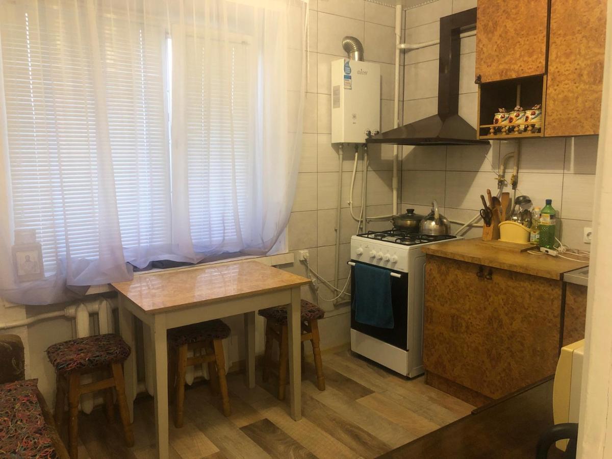 Квартира Пентагон Korosten Buitenkant foto