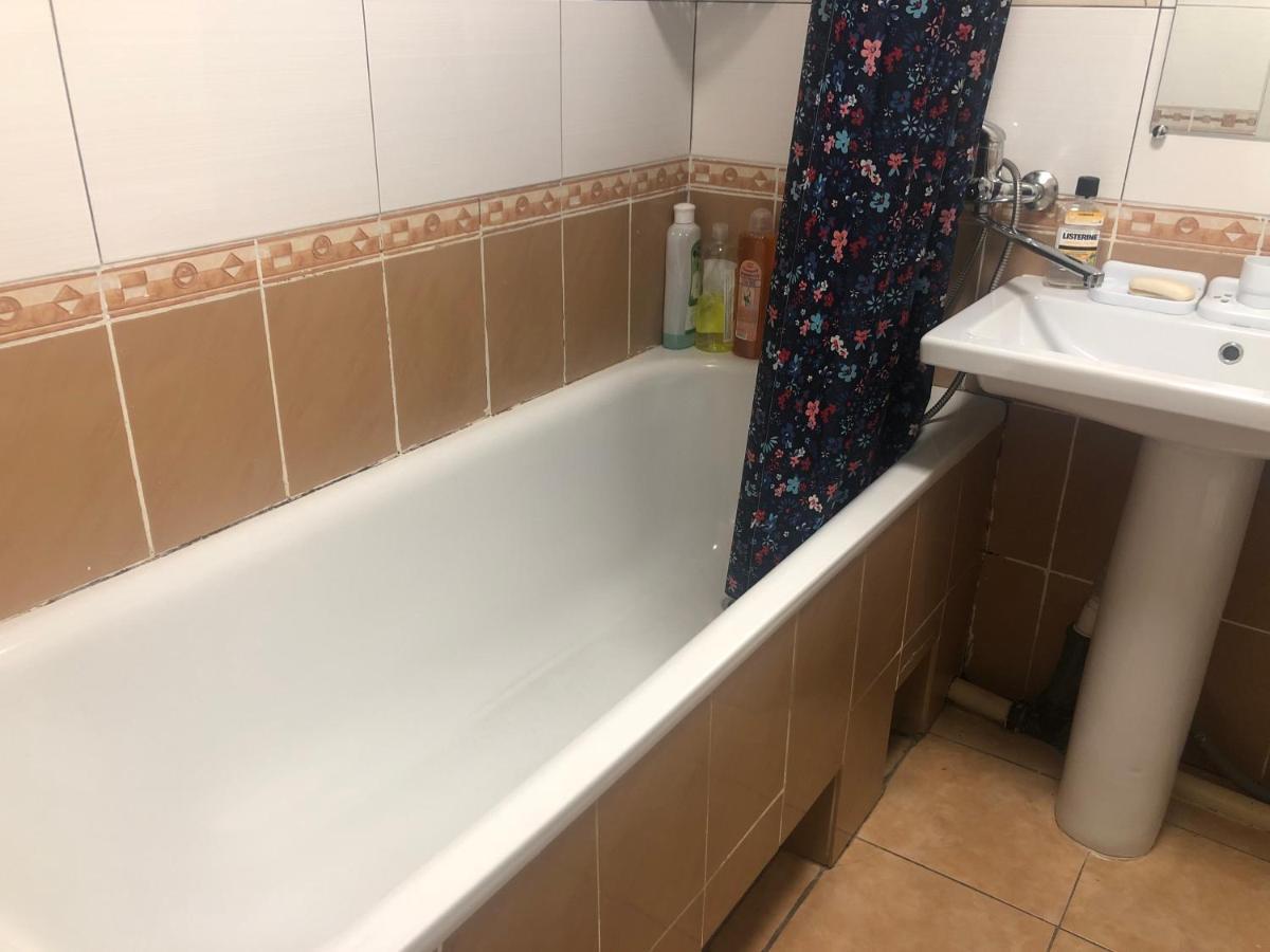 Квартира Пентагон Korosten Buitenkant foto